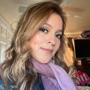 Meet your Posher, Isabela